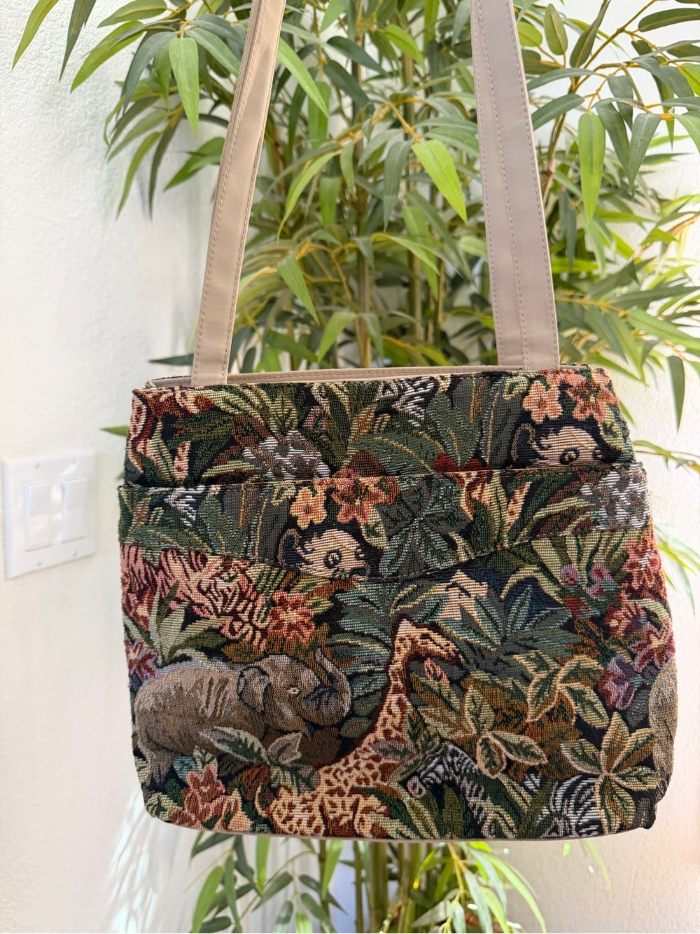 Tapestry Jungle Print Shoulder Bag - Beige Straps